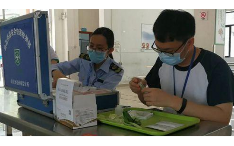 时刻绷紧校园食品安全弦